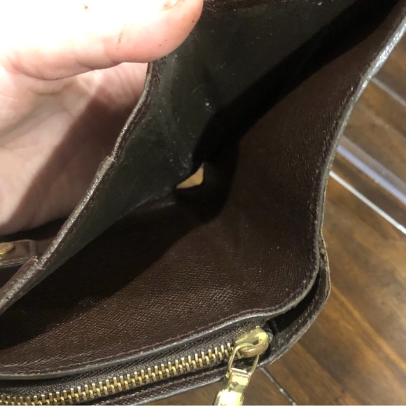 LOUIS VUITTON Damier Ebene Compact Bifold Wallet CA1011 Spain - Picture 14 of 17